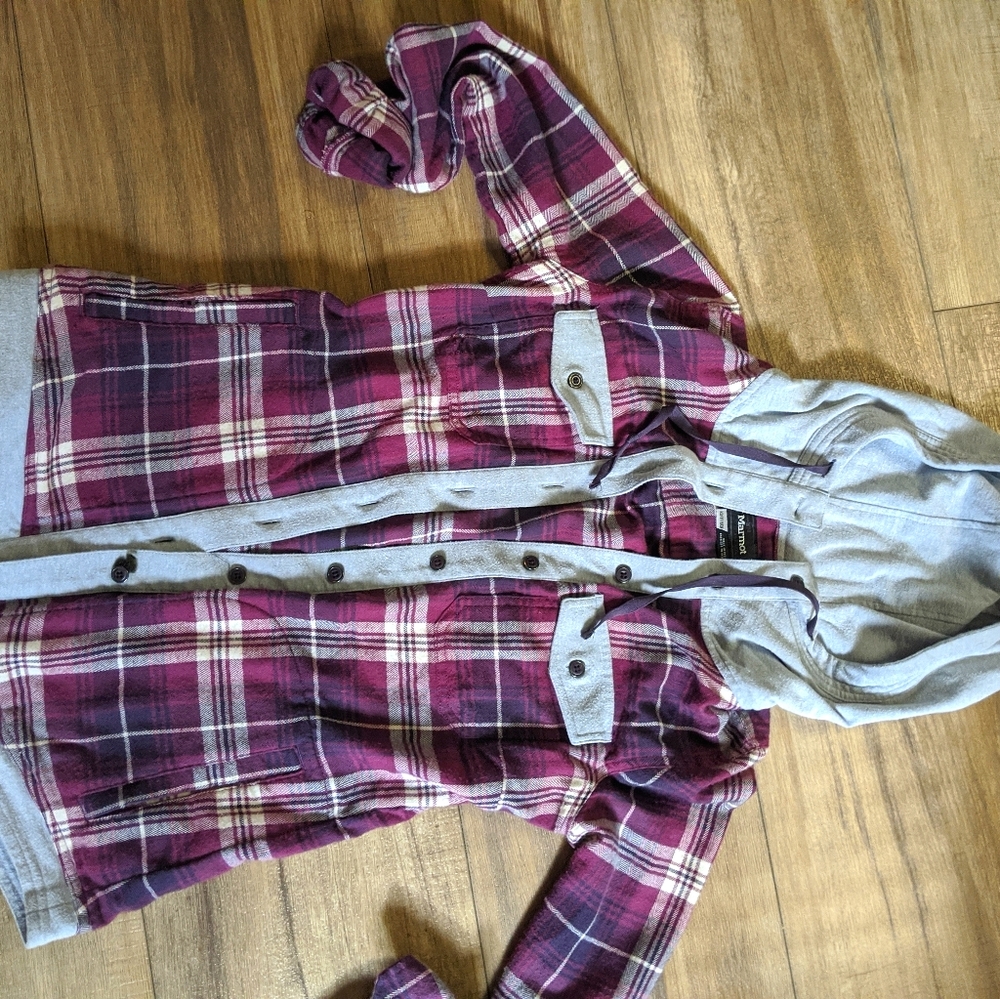 REI Marmot hoodie